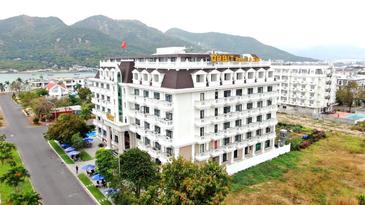 Orbit Hotel Nha Trang Exterior photo
