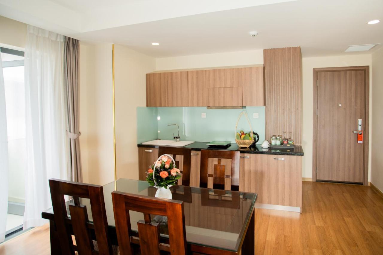 Orbit Hotel Nha Trang Exterior photo