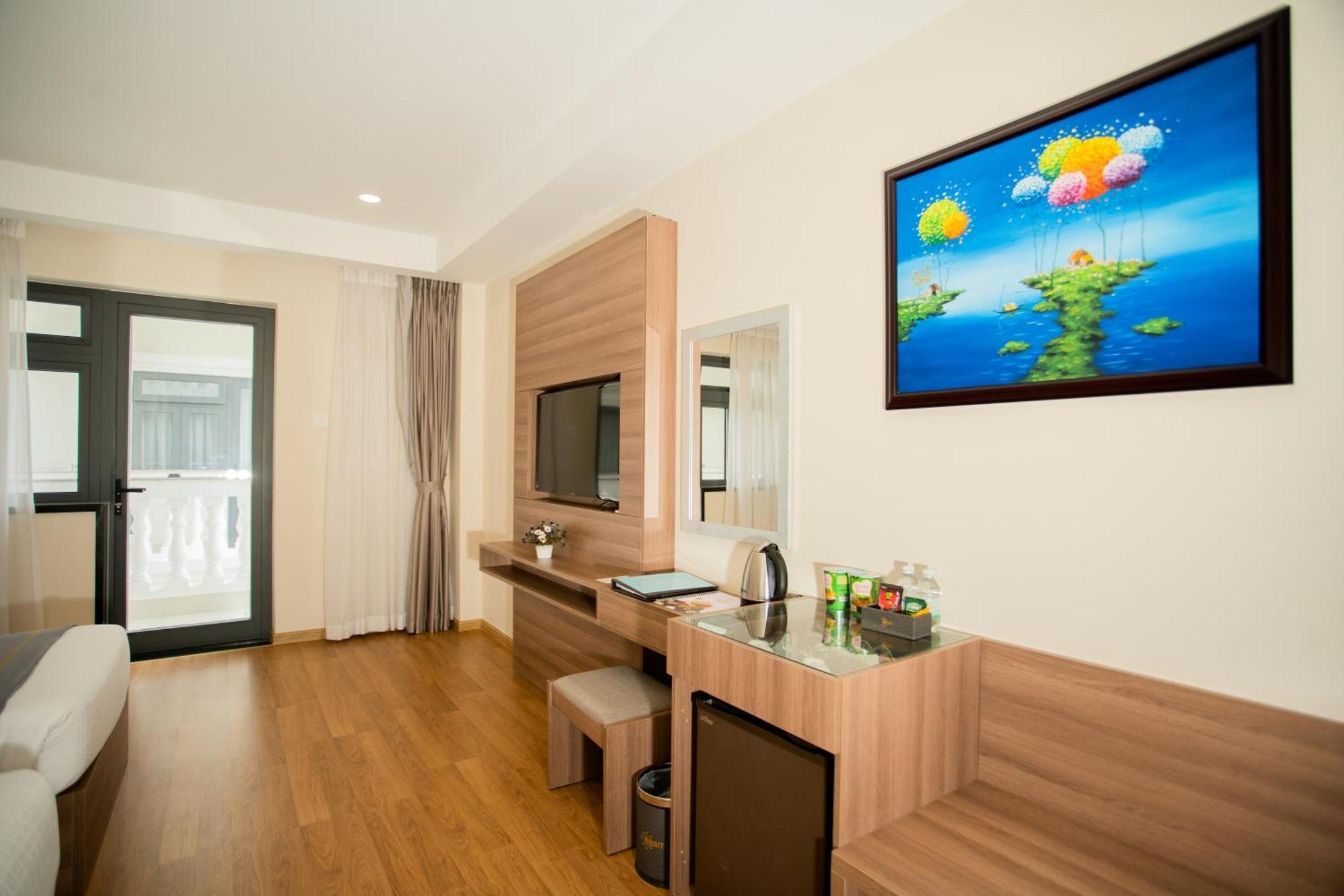 Orbit Hotel Nha Trang Exterior photo