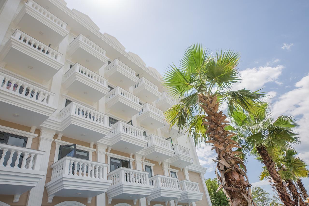 Orbit Hotel Nha Trang Exterior photo